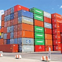 Nhập khẩu chính ngạch hàng Trung Quốc về Việt Nam