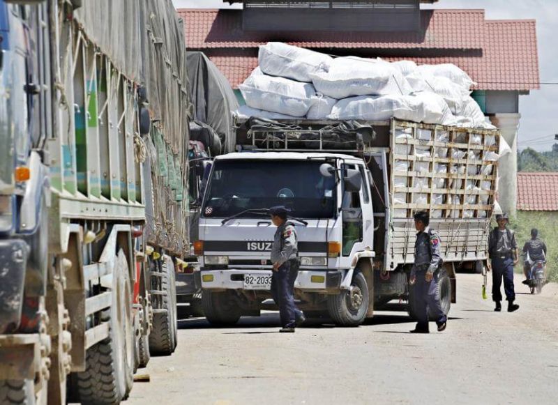 Nhập khẩu tiểu ngạch là gì? Các thủ tục nhập khẩu tiểu ngạch cần biết 4 cac-thu-tuc-nhap-khau-tieu-ngach-la-gi