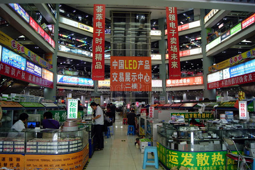 Chợ linh kiện điện tử Trung Quốc